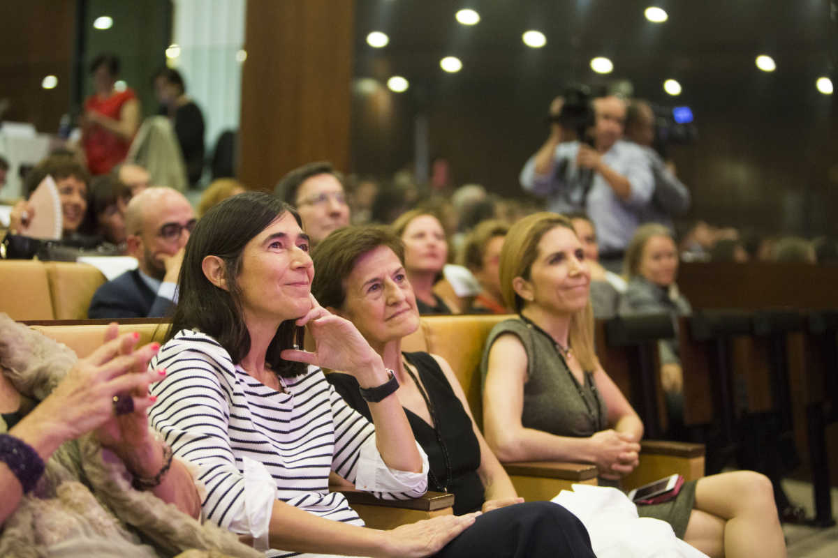Las premiadas María Blasco, Adela Cortina y Nuria Oliver. Foto: ESTRELLA JOVER