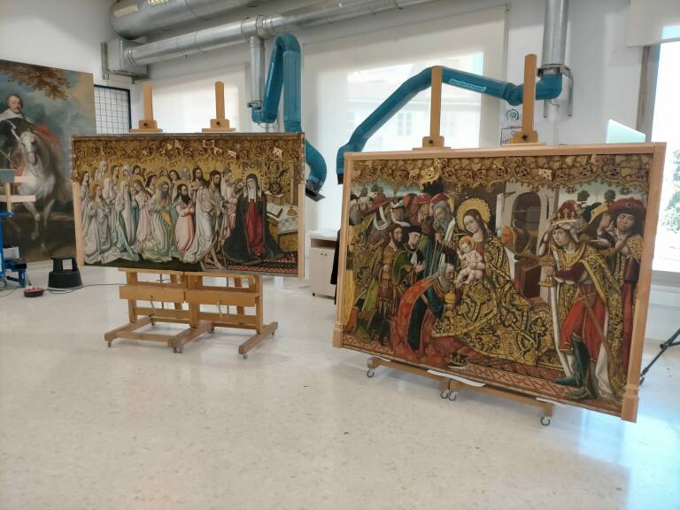 'Retablo de los Tres Reyes' en proceso de restauración