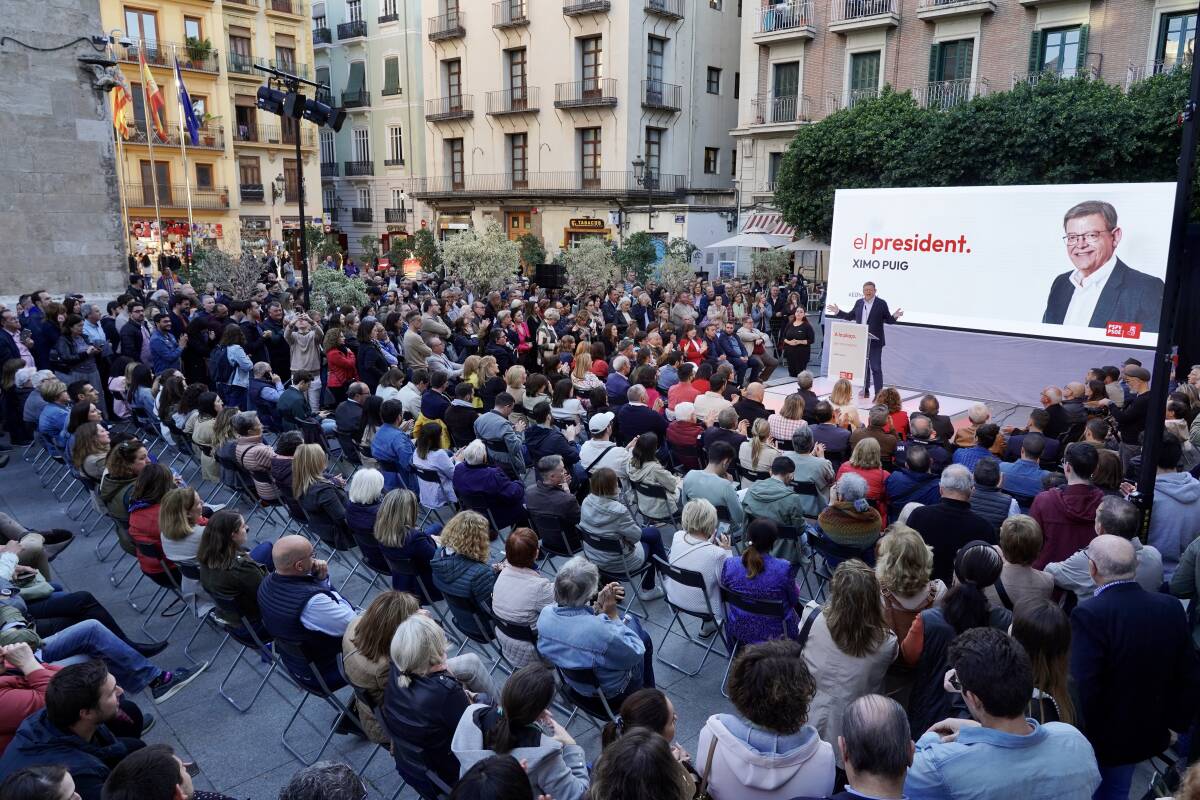 Ximo Puig, con su lema 'El President'. Foto: PSPV