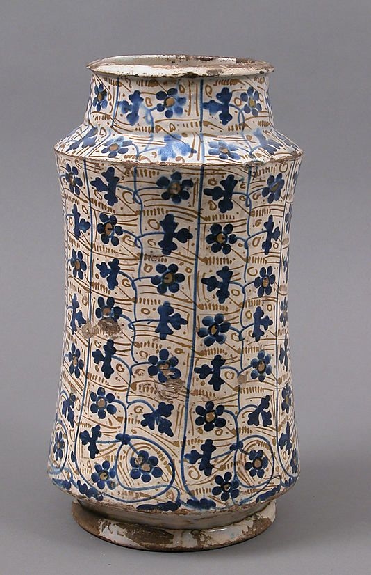 Albarelo de Manises de la tipología llamada de 'la hoja de perejil`. Mediados del siglo XV.